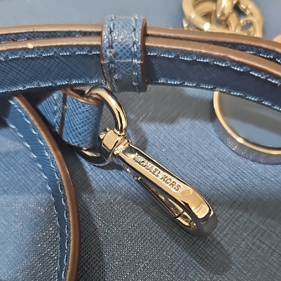 Michael Kors Navy Shoulder Bag with Silver Accents - Picture 10 of 13